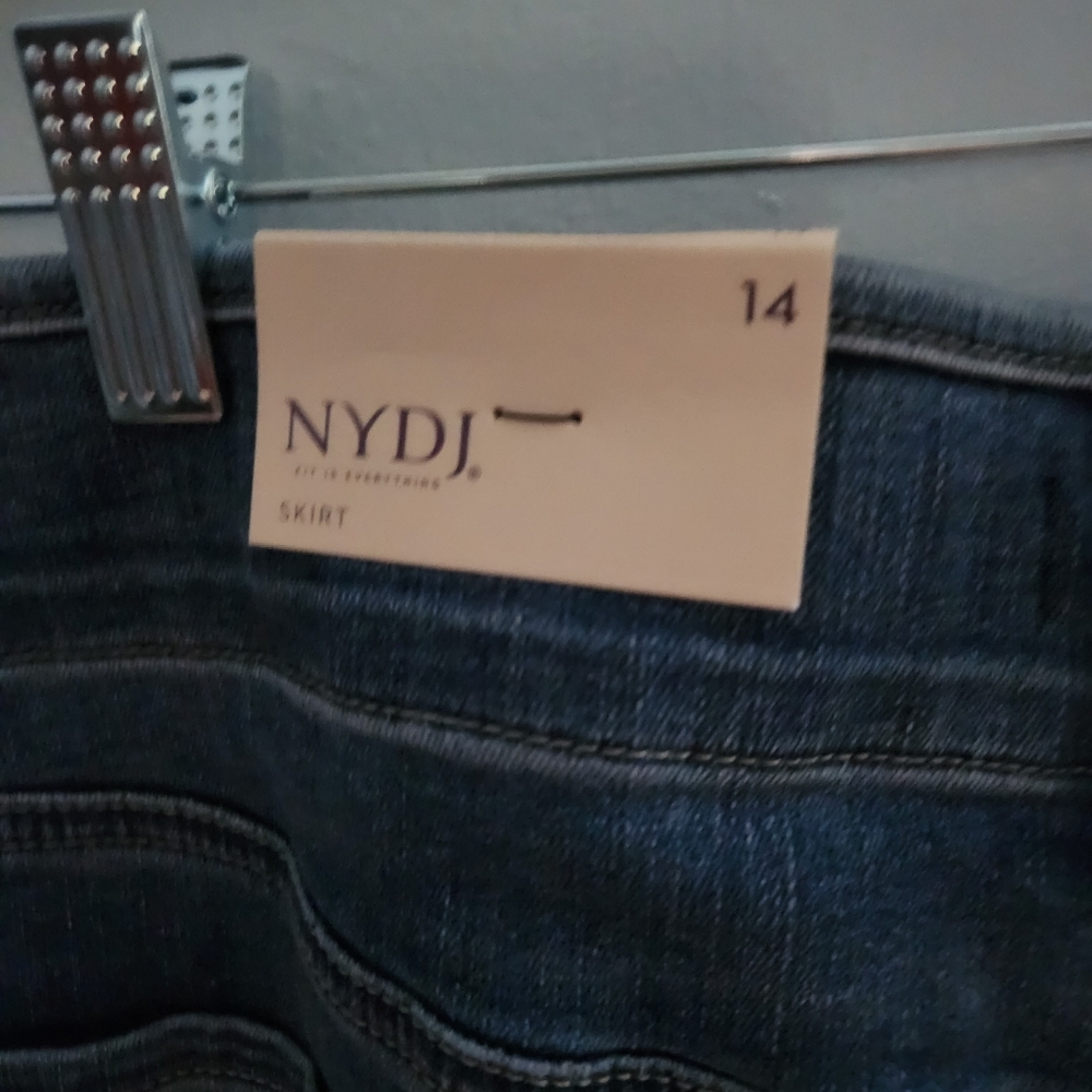 NYDJ Denim Skirt Hollywood Rockie Lift Tuck High Rise Sz 14 - Picture 6 of 8